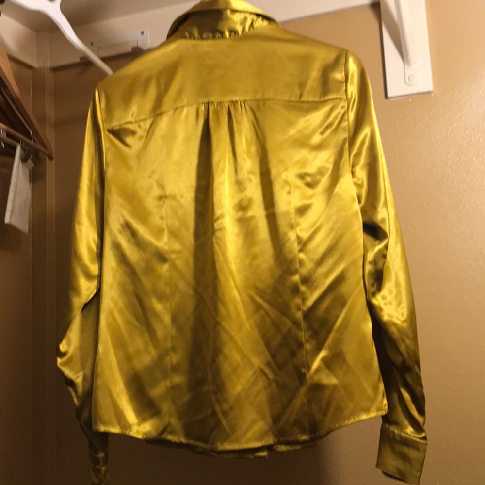 Ladies blouse - Picture 2 of 2